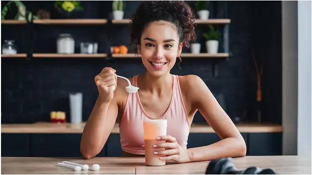 Close up of women with measuring scoop of whey protein and shaker bottle preparing protein shake | Premium AI-generated image Close up of women with measuring scoop of whey protein and shaker bottle preparing protein shake | Premium AI-generated image